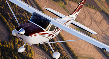 テキストロンアビエーション社セスナ(Cessna Aircraft Company）認定整備工場（国内唯一）